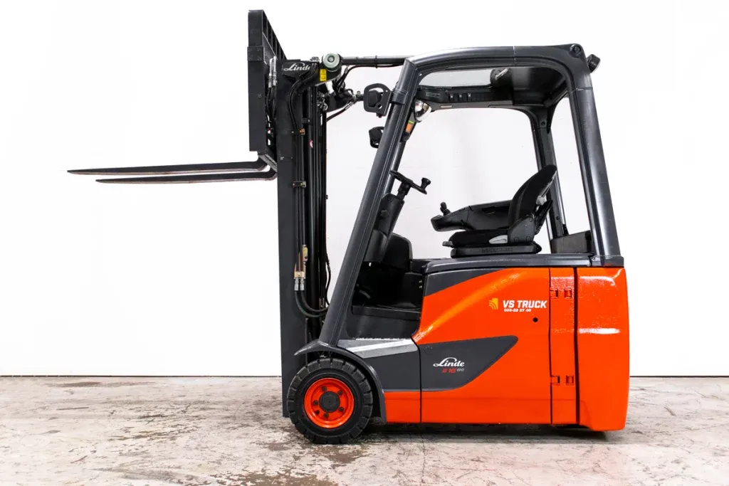 53201 Linde E16 begagnad motviktstruck med firlyft