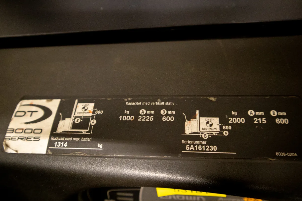 53181 Crown DT 3040 begagnad ledstaplare