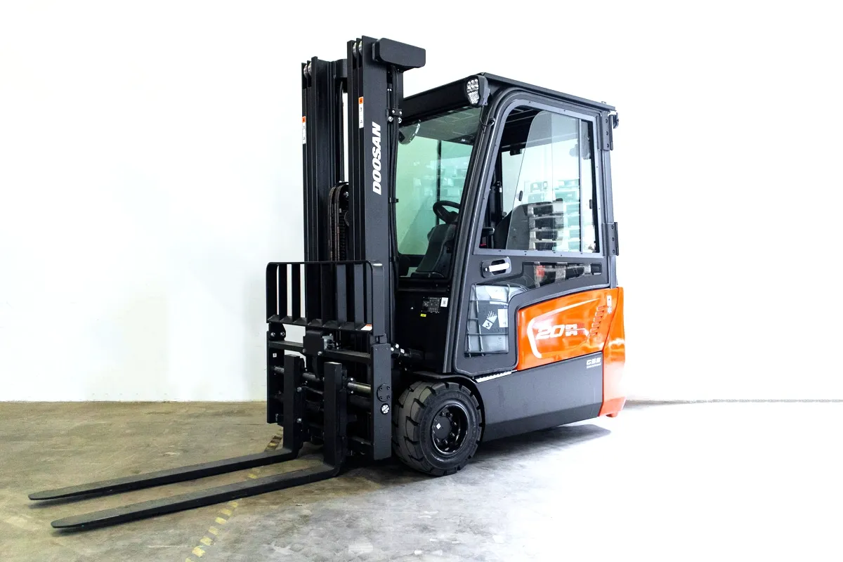 9562 ny doosan motviktstruck b20t-7