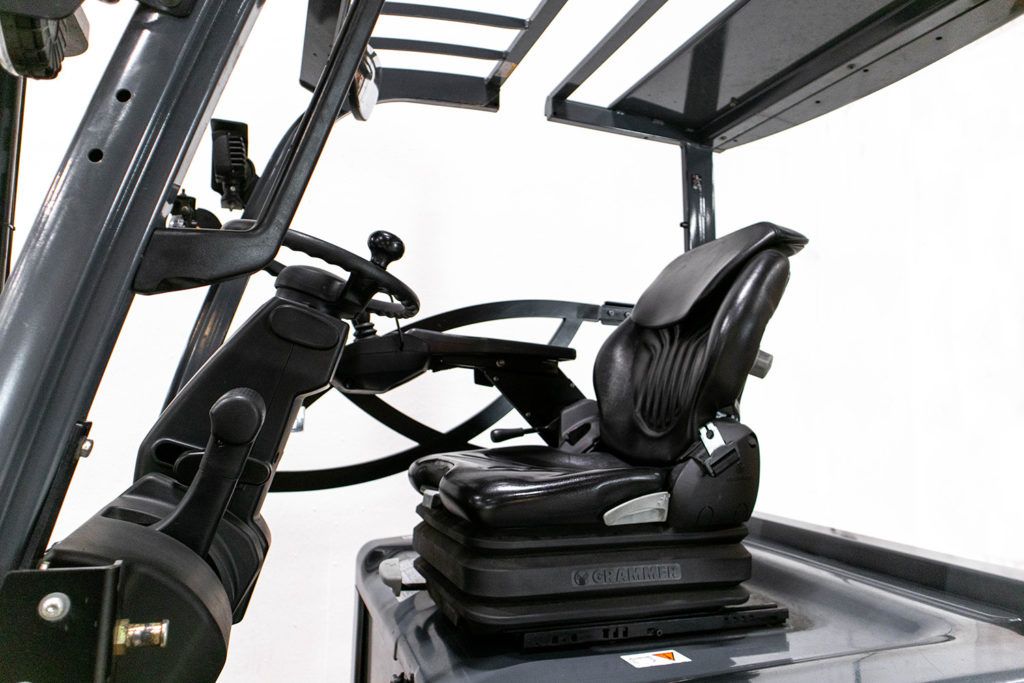Toyota Traigo 8FBMKT25