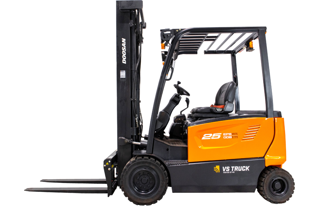 begagnad orange eldriven motviktstruck från Doosan