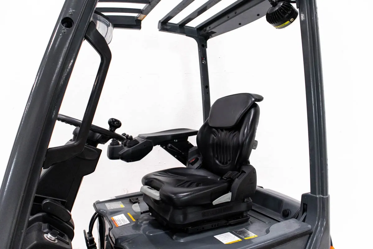 Toyota Traigo 8FBEK18T