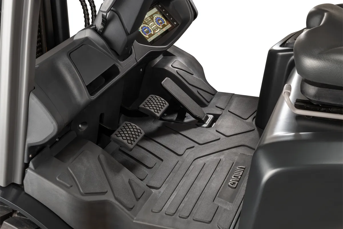 Crown C-D 20 S-9 motviktstruck display och pedaler