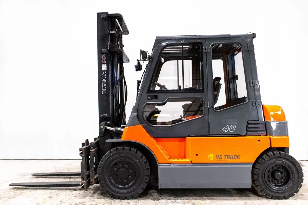 Toyota 7FBMF40