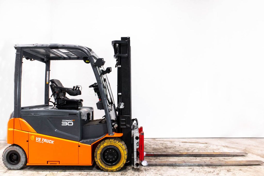 begagnad toyota el motviktstruck utan hytt
