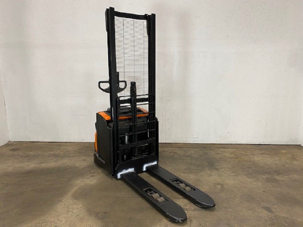 BT STAXIO SWE120L