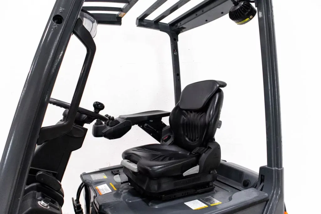 Toyota Traigo 8FBEK18T