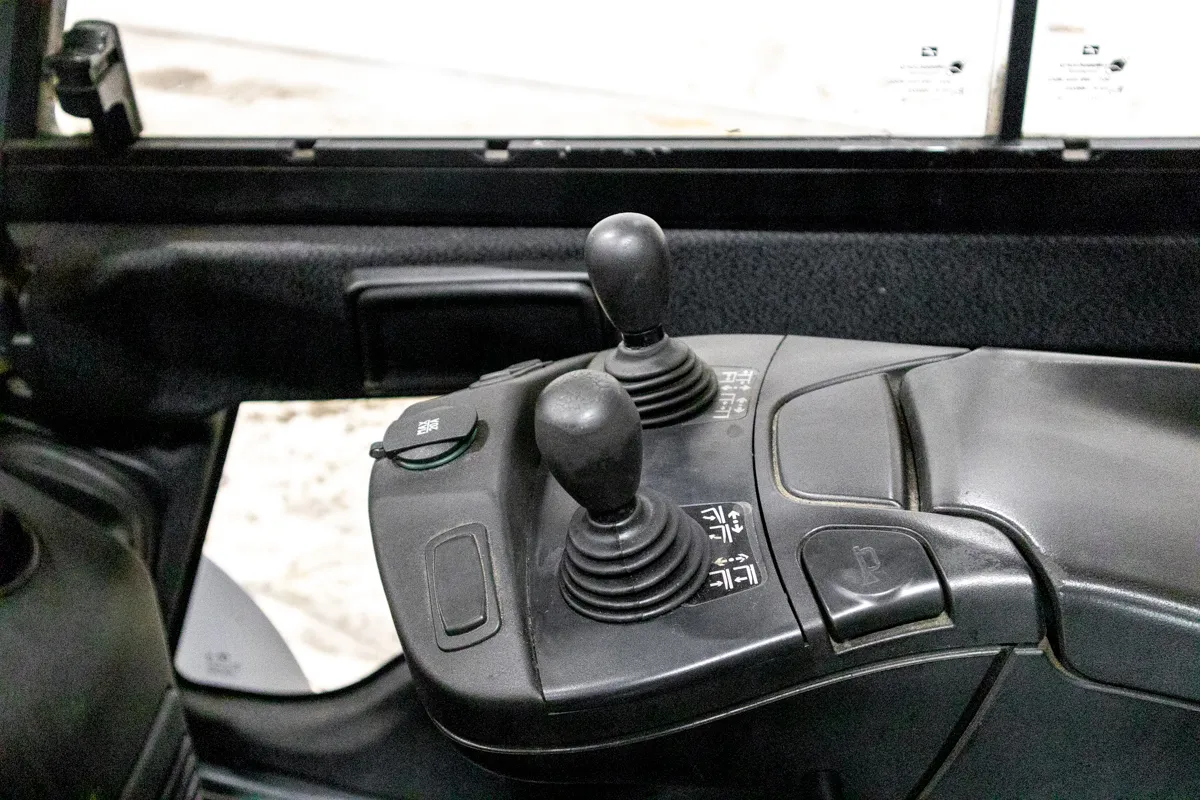 Linde H50D begagnad diesel motviktstruck joysticks