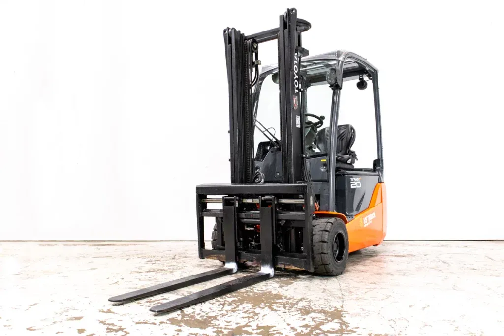 53211 Toyota Traigo 8FBE20T begagnad motviktstruck