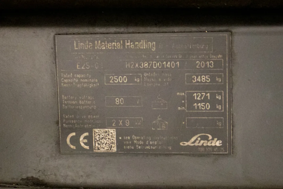 Linde e25 begagnad motviktstruck typskylt